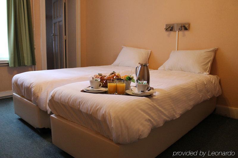 Hotel Derby Merode 2*